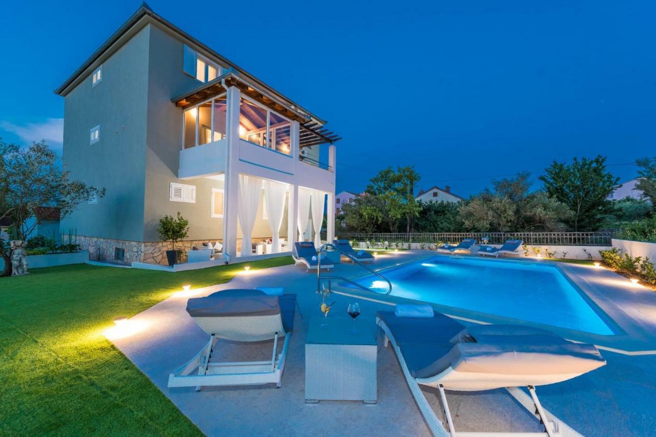 Apartments Very Good Life Preko Exterior photo