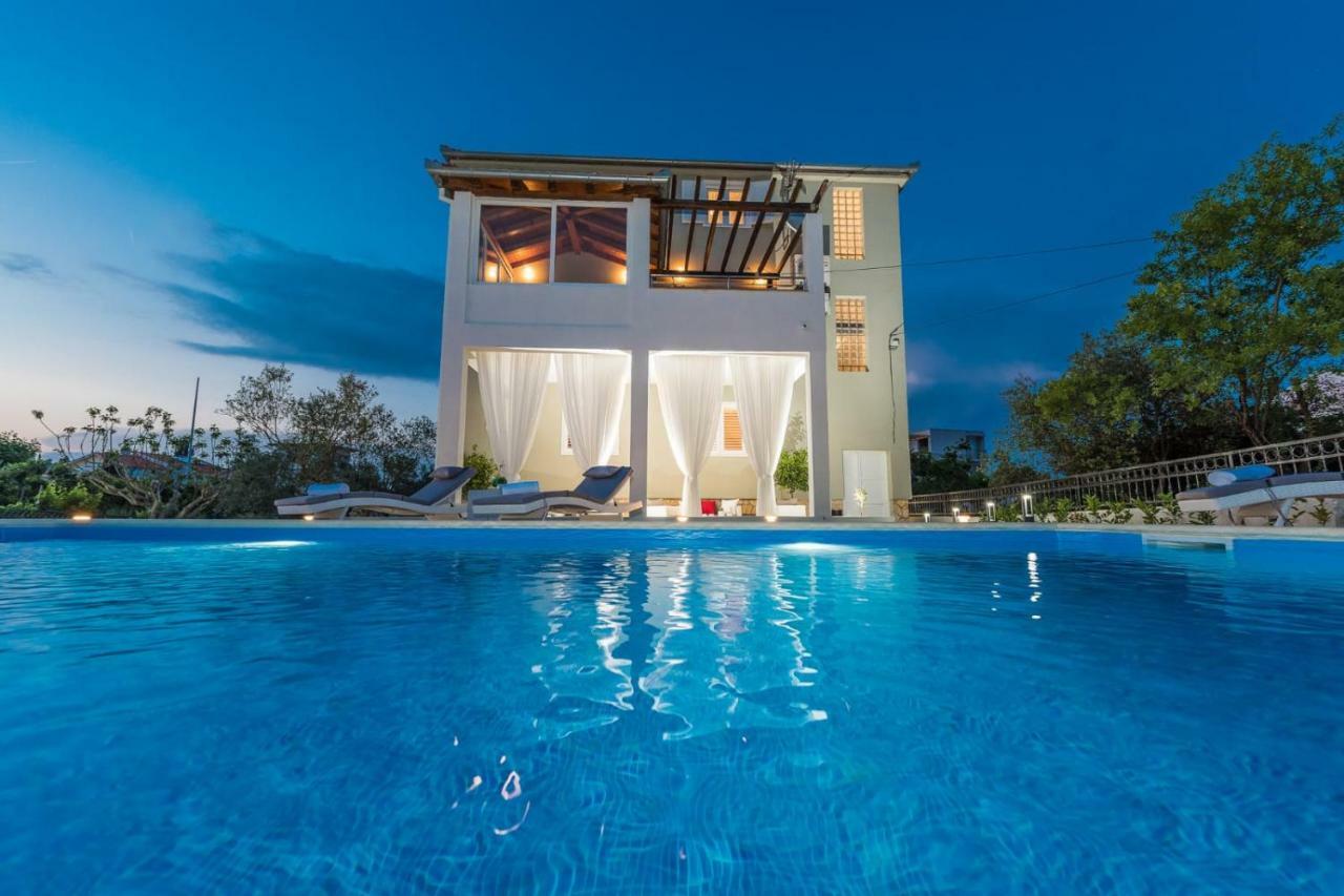 Apartments Very Good Life Preko Exterior photo